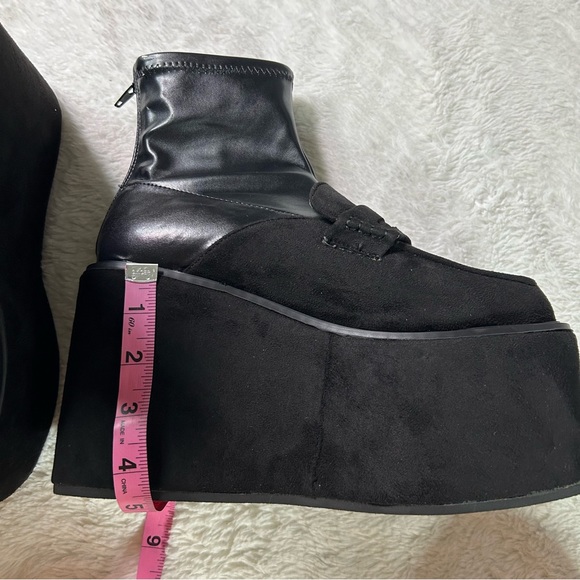 Lemon drop black platform loafers - Picture 6 of 6